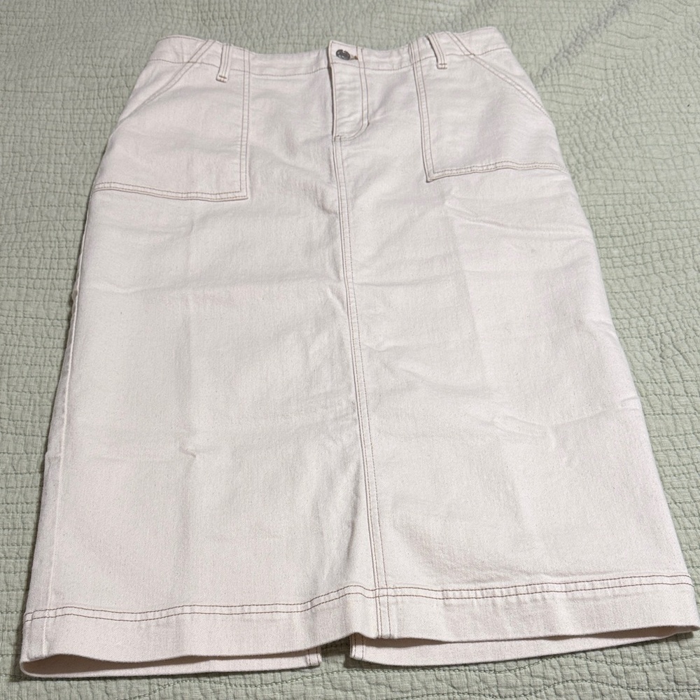 NWT Talbots Cream Pencil Skirt